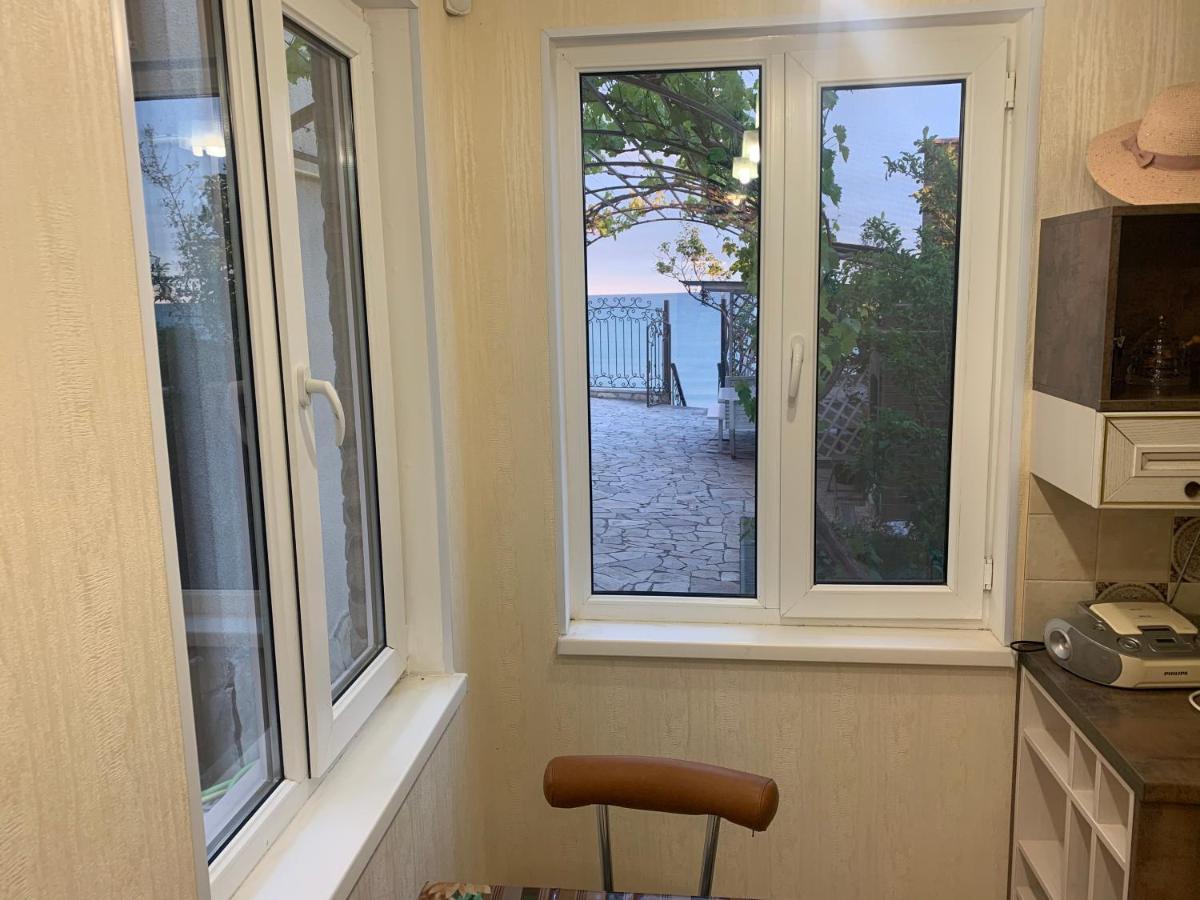 Guest House Dacha Nova Dofinivka Екстериор снимка
